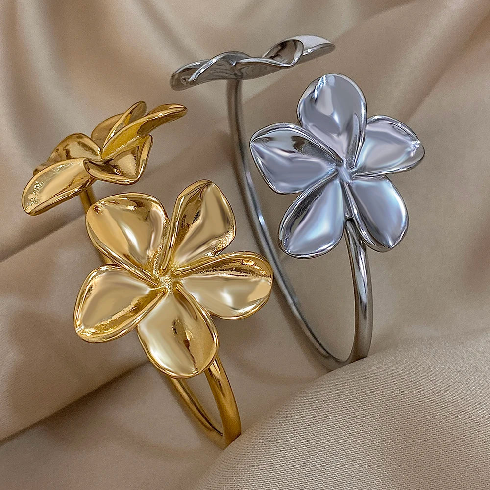 Floral Radiance Bangle