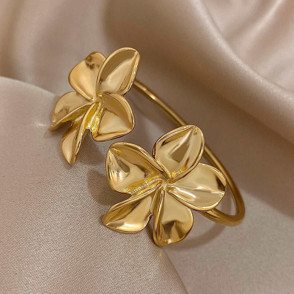 Floral Radiance Bangle